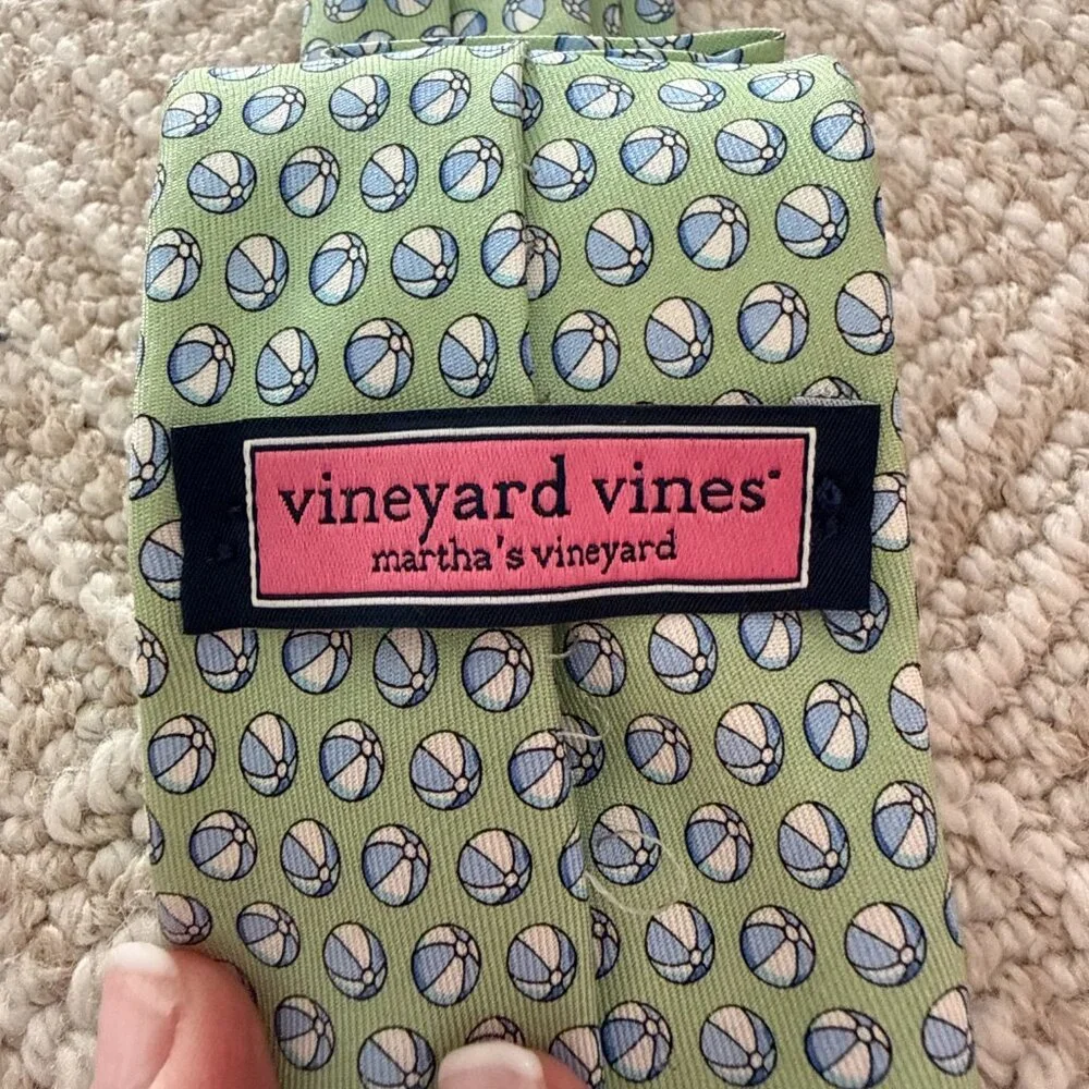 Vineyard Vines Boys Beach Ball Tie